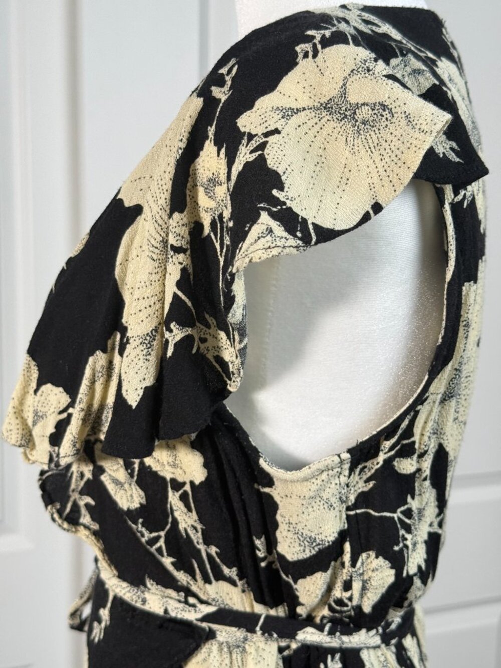 FREE PEOPLE French Quarter Mini Wrap Dress, Black and Cream Floral , Size M - Picture 9 of 9